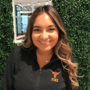 Meet your Posher, Alexandra